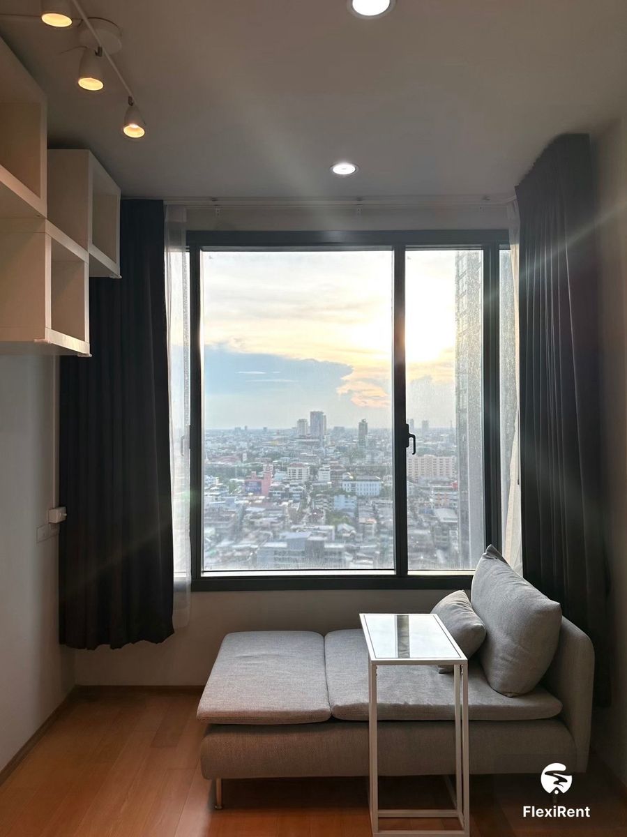 PYNE by Sansiri 2 Bedroom | ready to move.