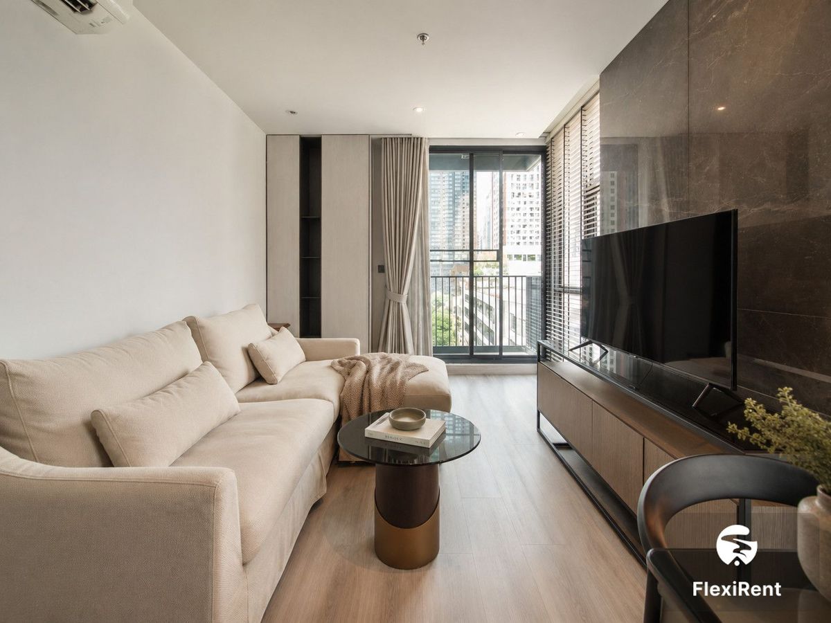 RHYTHM Ekkamai 2 Bedroom | Only 1 month deposit required, ready to move.