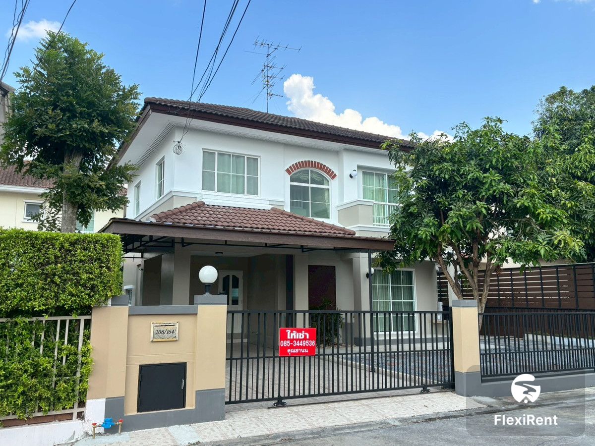 Chaiyapruek Bangbuathong 3 Bedroom | ready to move.