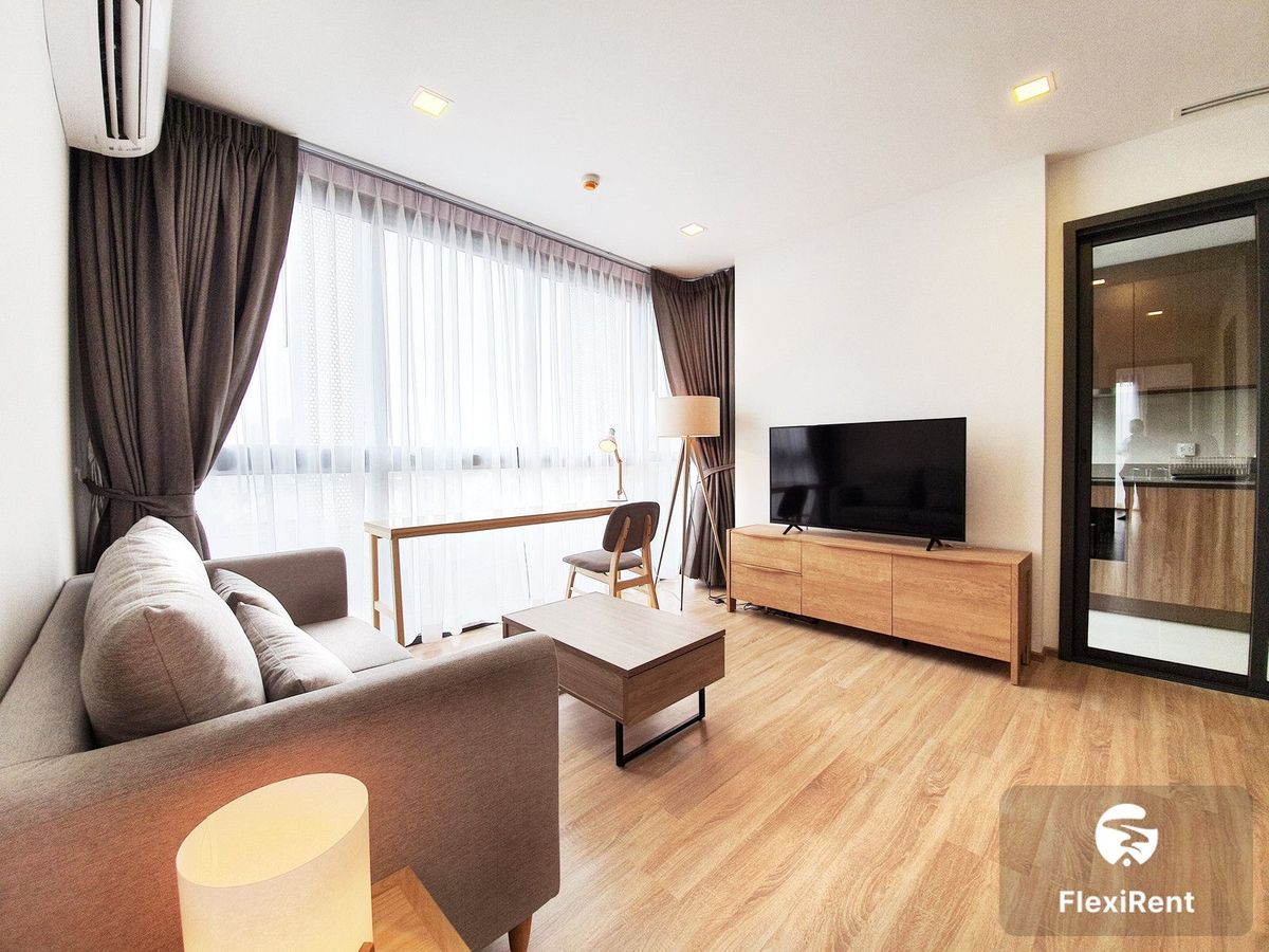 Taka Haus Ekamai 12 2 Bedroom | ready to move.
