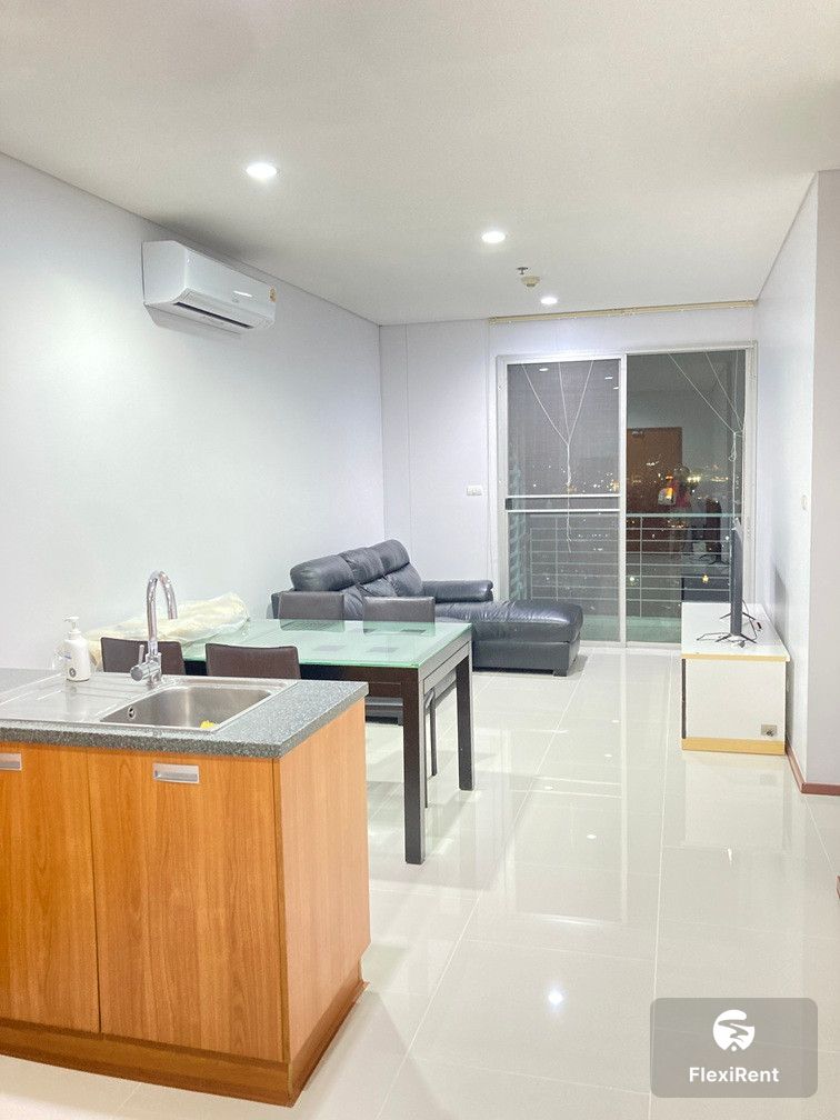 วิลล่า สาทร 1 ห้องนอน | ประกันเพียง 1 เดือน พร้อมเข้าอยู่