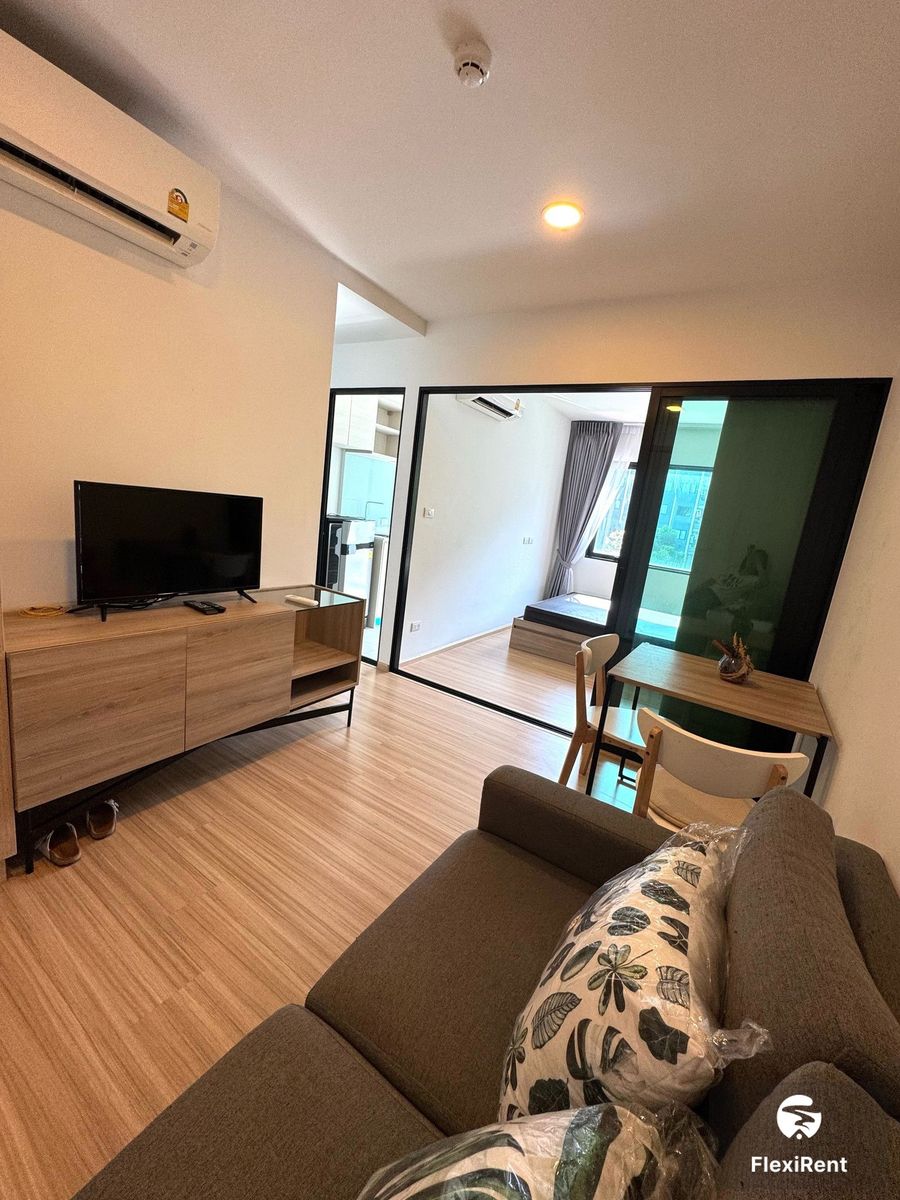 Chawathai Hallmark Ladprao - Chokchai 4 1 Bedroom | Only 1 month deposit required, ready to move.