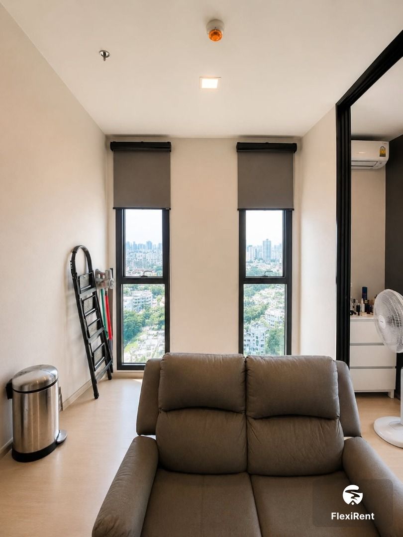 The Privacy Jatujak 1 Bedroom | Only 1 month deposit required, ready to move.