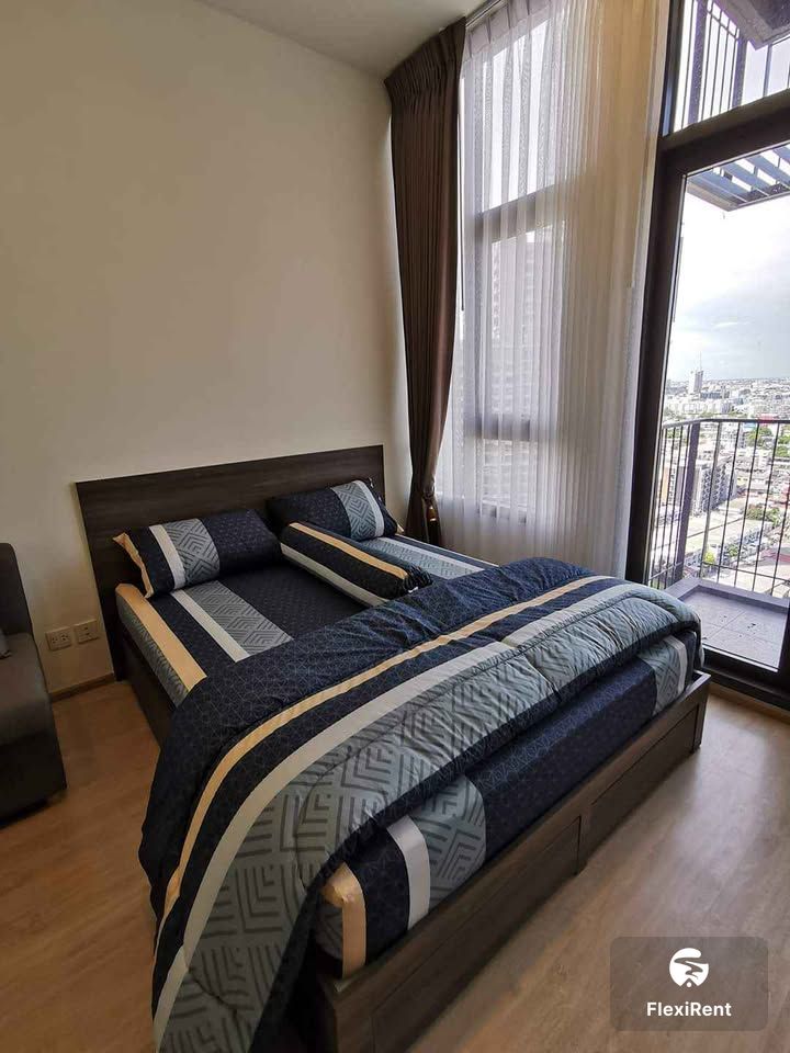 Centric Ratchayothin 1 Bedroom | Only 1 month deposit required, ready to move.