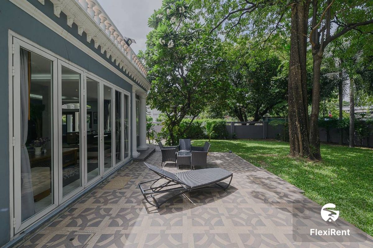 Sukhumvit Garden City 2 More than 3 bedrooms | Only 1 month deposit required, ready to move.